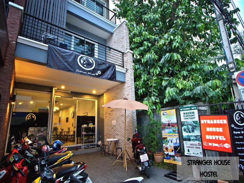 Stranger House Hostel Chiang Mai Ngoại thất bức ảnh