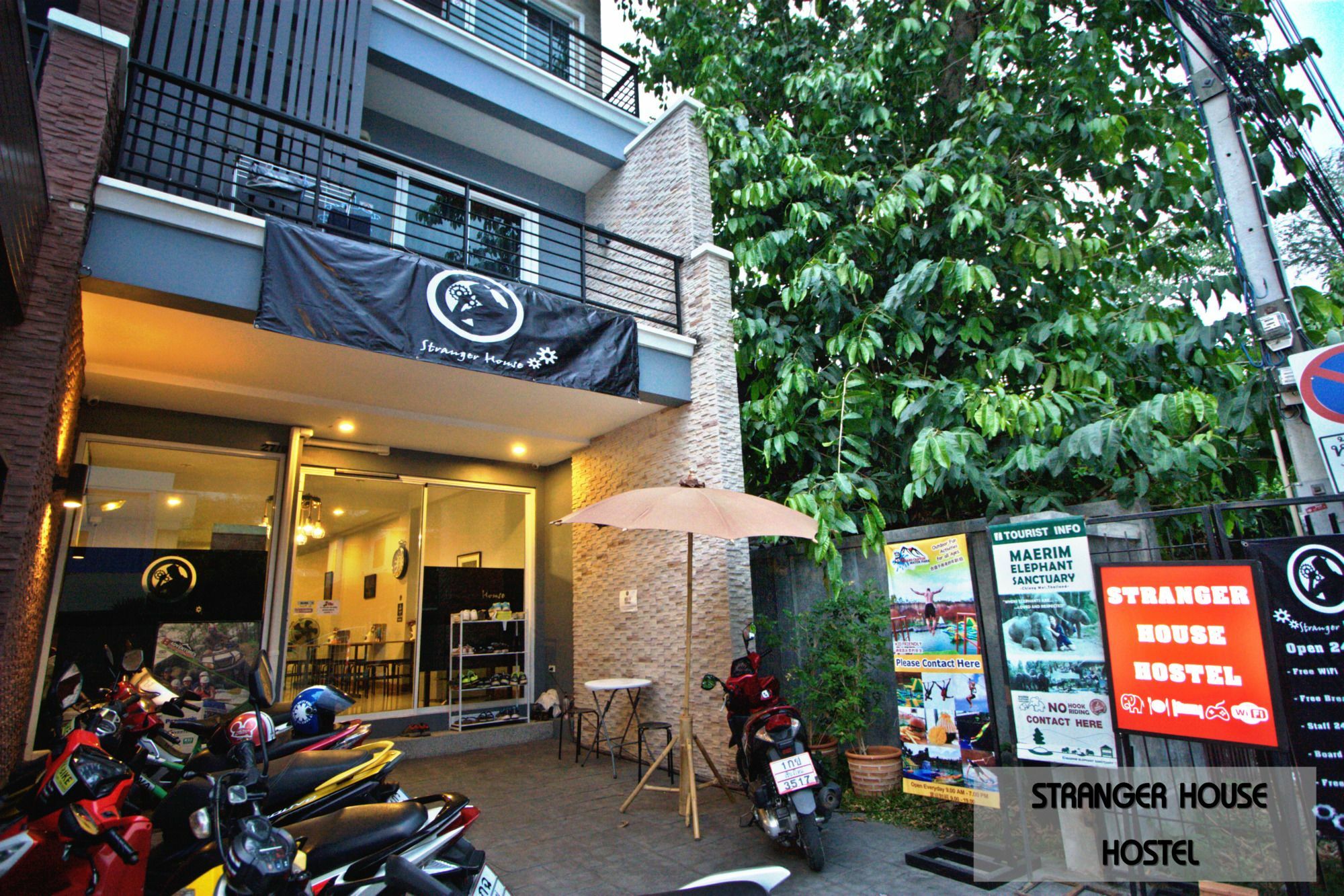Stranger House Hostel Chiang Mai Ngoại thất bức ảnh