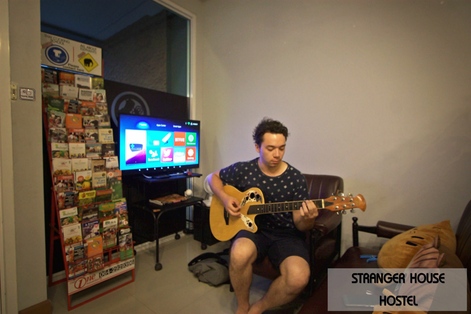 Stranger House Hostel Chiang Mai Ngoại thất bức ảnh