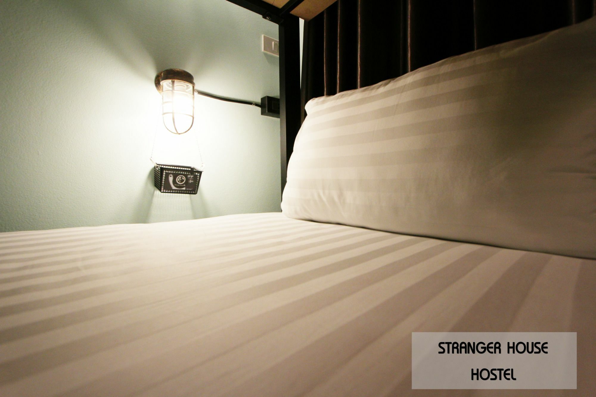 Stranger House Hostel Chiang Mai Ngoại thất bức ảnh